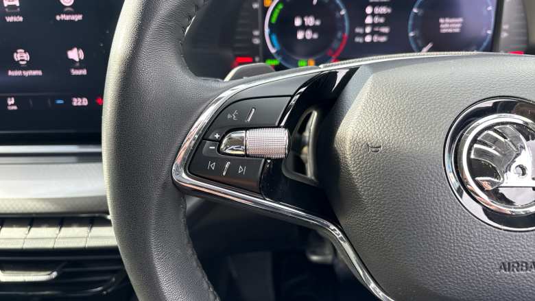 Skoda Octavia 1.4 TSI iV SE Technology DSG 5dr Estate